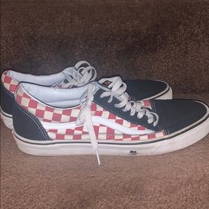 Checkered Vans Old Skool